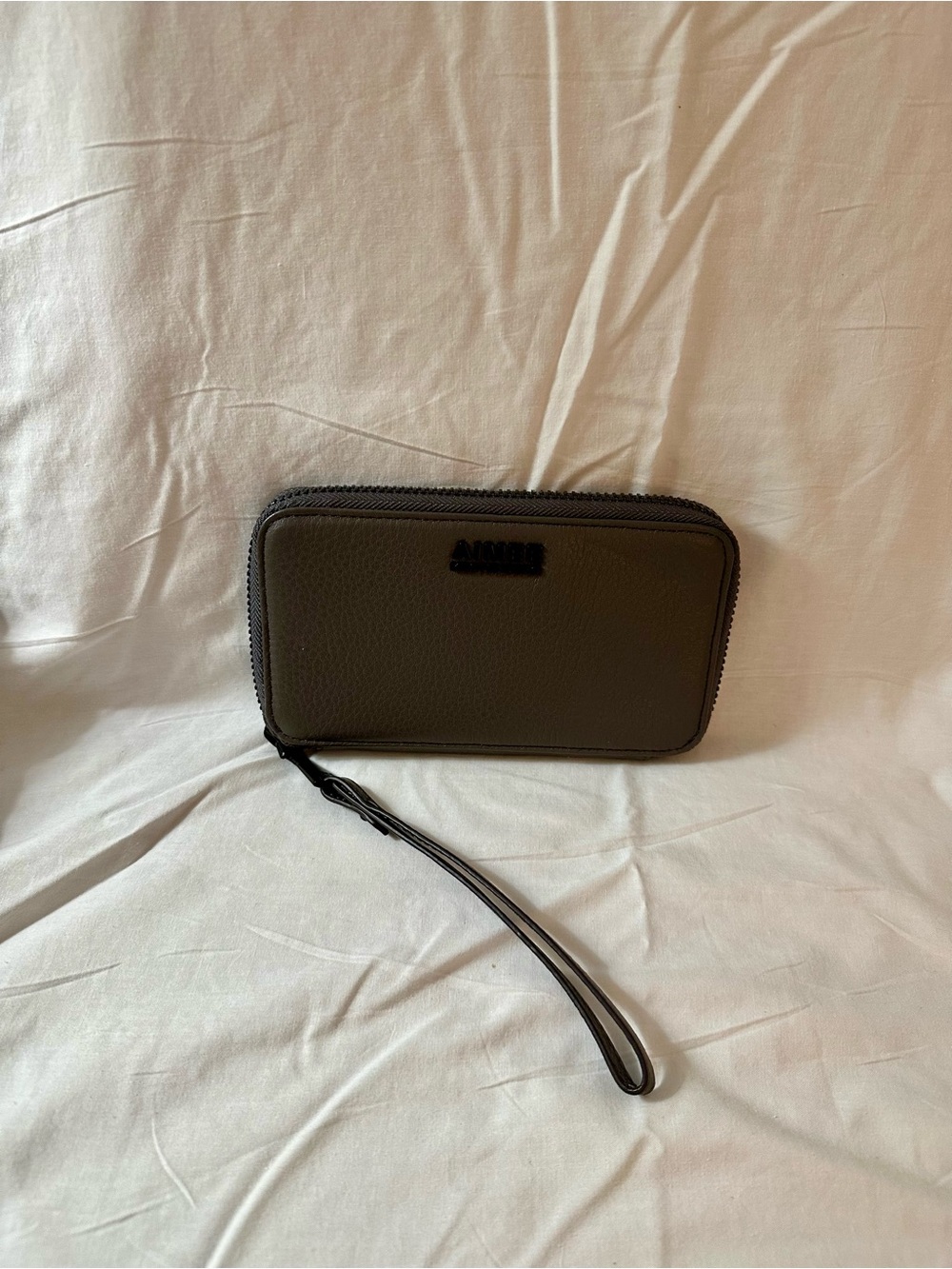 Aimee Kestenberg Large Zip Around Wristlet w/ RFID Jenna Glacier Gray NWOT